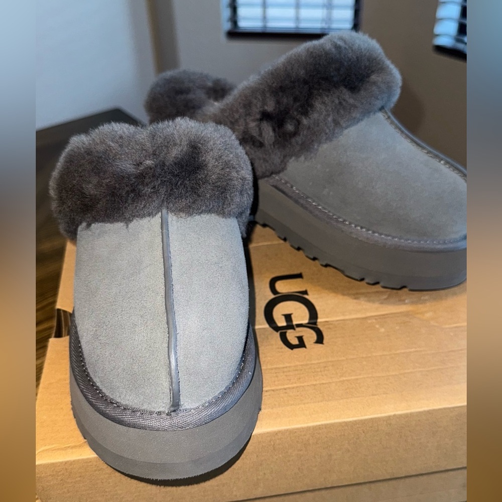 UGG Disquette Platform Slipper Water-Resistant Suede, Charcoal Gray, Size US 6 - Picture 8 of 12